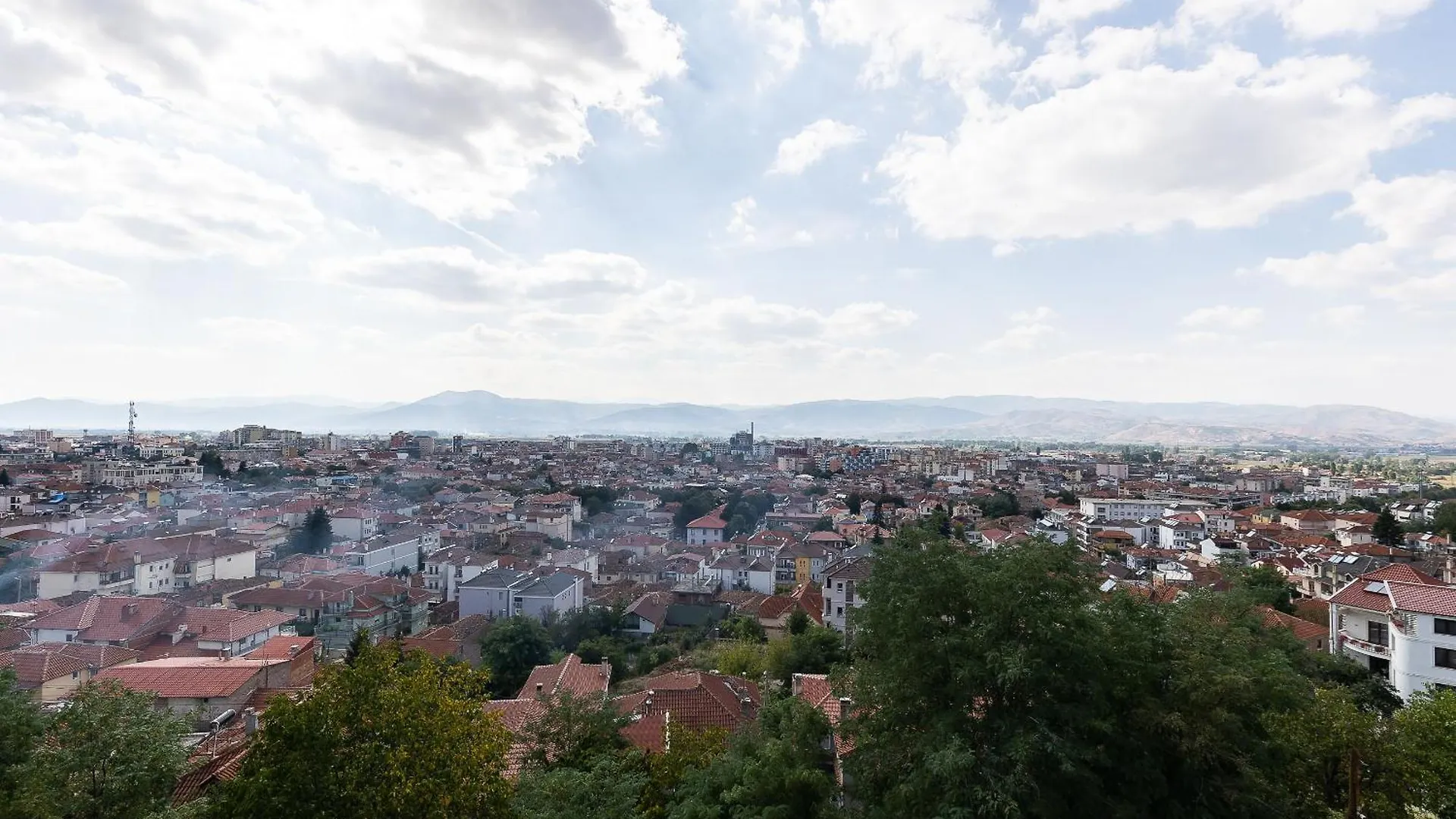 Vila Kace Korce Guest house
